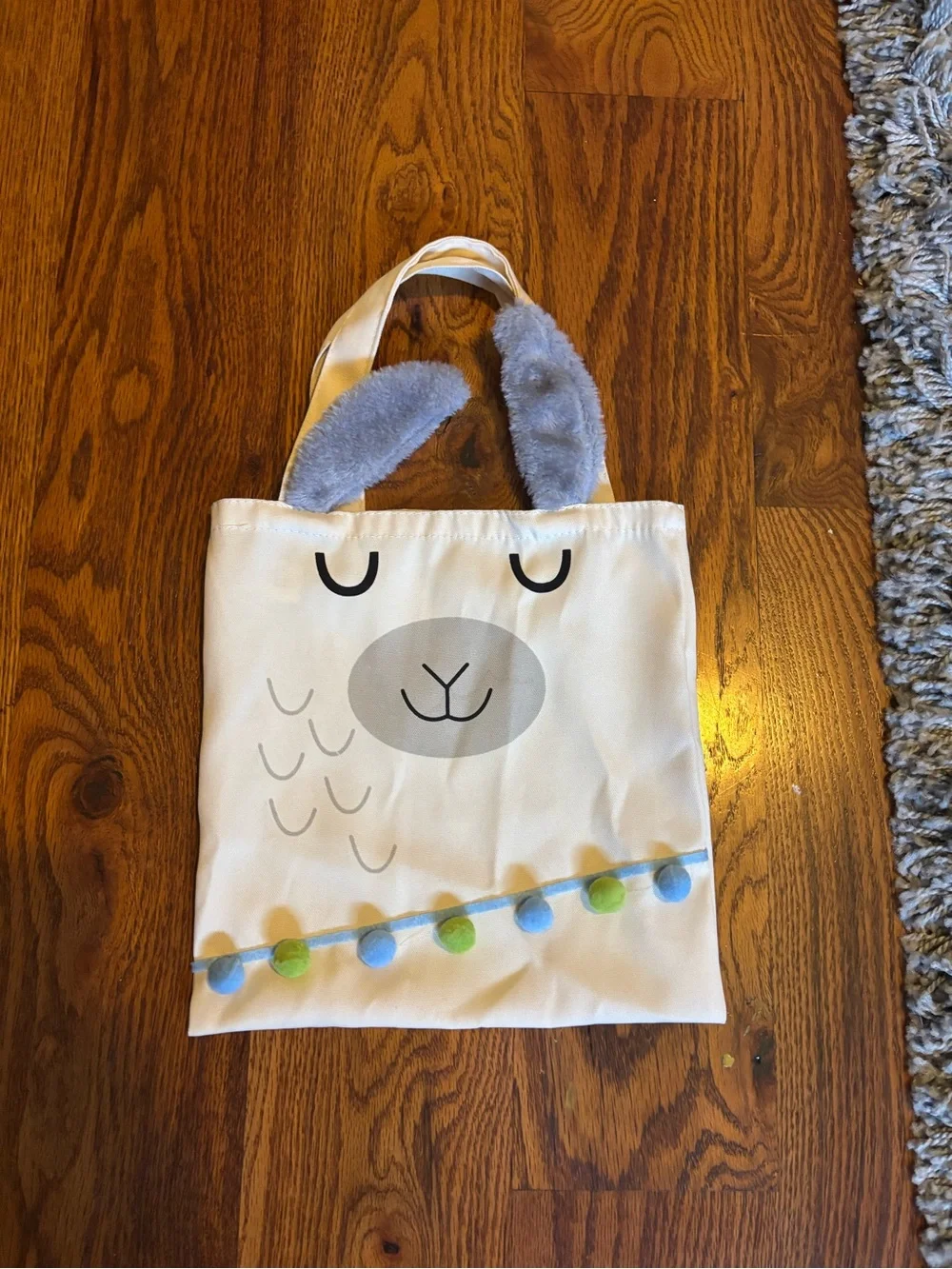 White llama mini tote bag